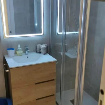 公寓 Espectacular En Primera Linea De Mar Con Acceso Directo A La Playa, Piscina Y Zonas Familiares - Es-9-163