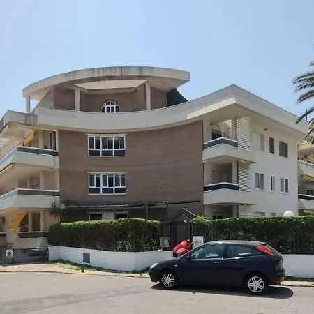 Espectacular En Primera Linea De Mar Con Acceso Directo A La Playa, Piscina Y Zonas Familiares - Es-9-163 * Miami Playa